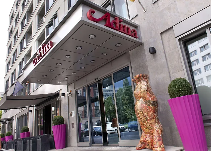 Adina Apartment Hotel Berlin Hackescher Markt